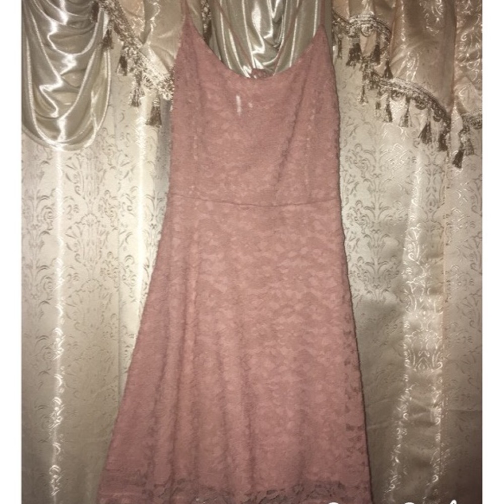 SPRING LIGHT PINK DRESS